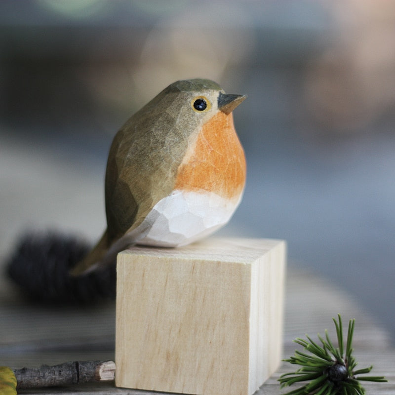 NordicFeathers - Elegant Wooden Bird Figurines