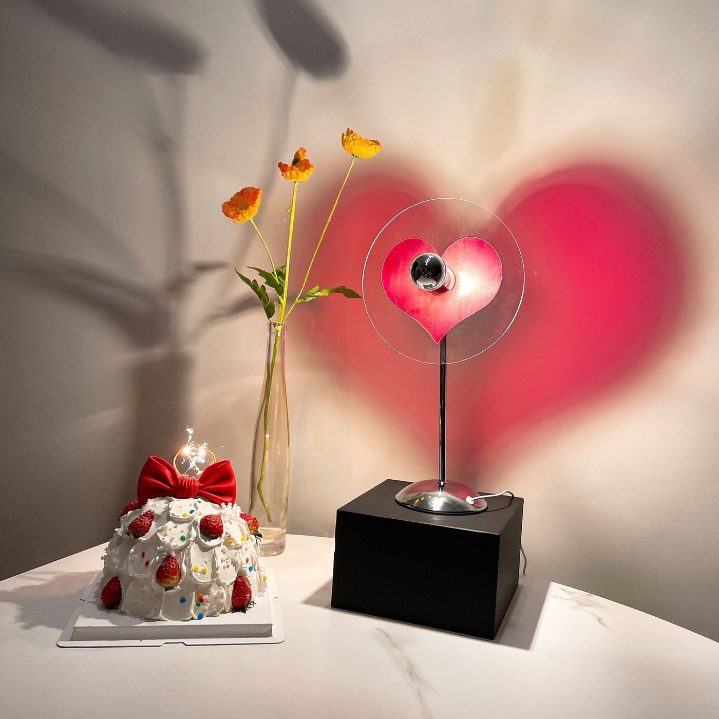 LoveGlow – Elegant Table Lamp with Rechargeable LED