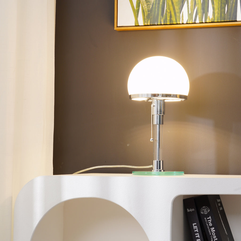 LuxeSphere - Chrome Table Light