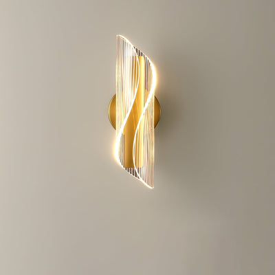 CrystalAura – Sparkling Crystal Wall Light for Glamorous Touch