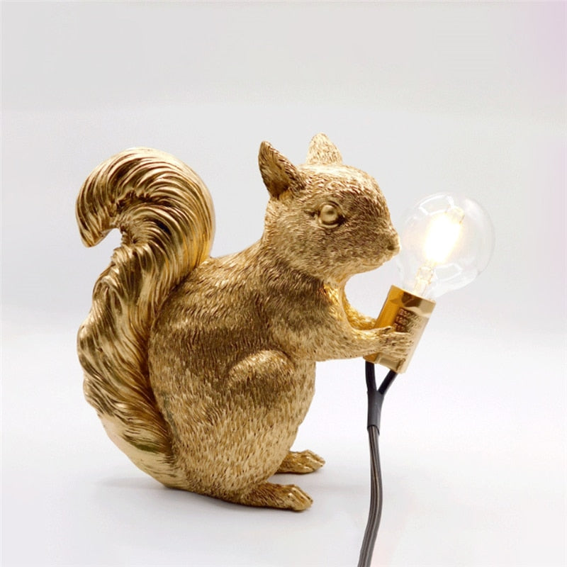 ForestGlow - Sophisticated Squirrel Lamp