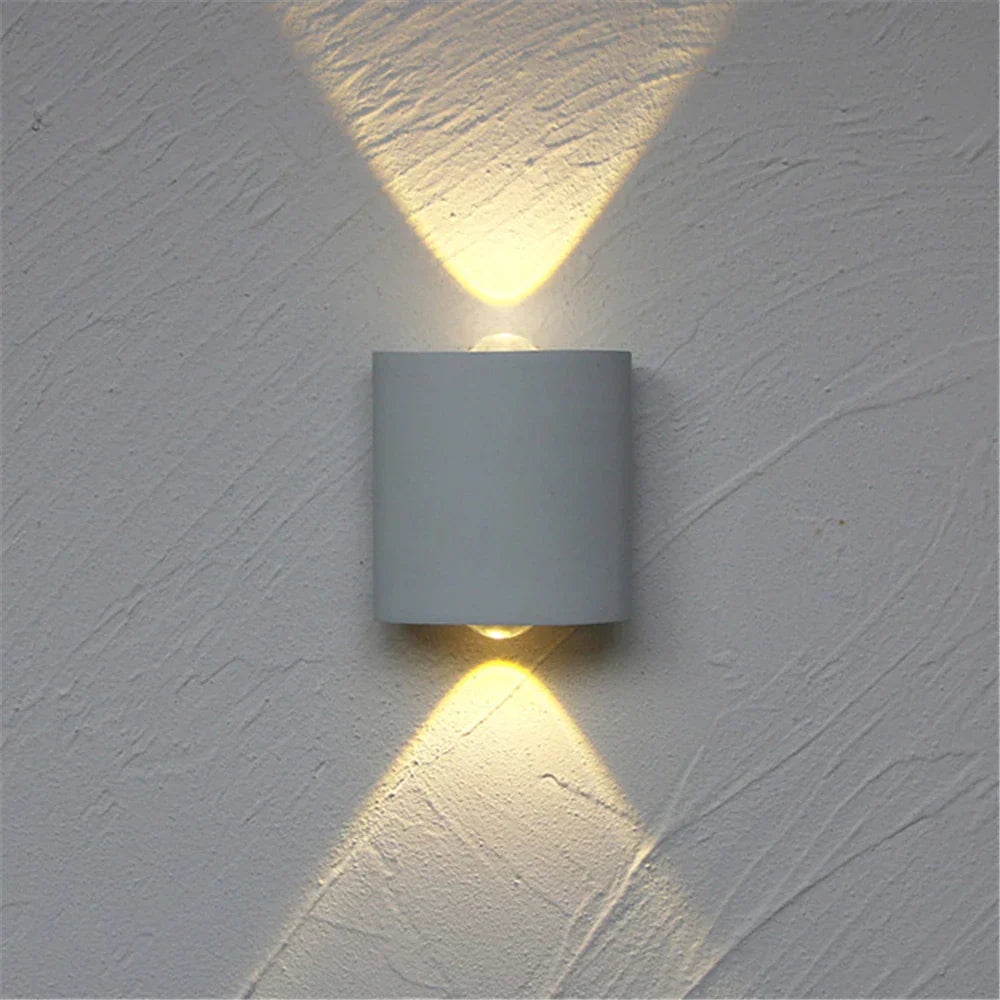 Modern LED Outdoor Wall Lamp - Energy-Efficient & Weather-Resistant Exterior Wall Light
