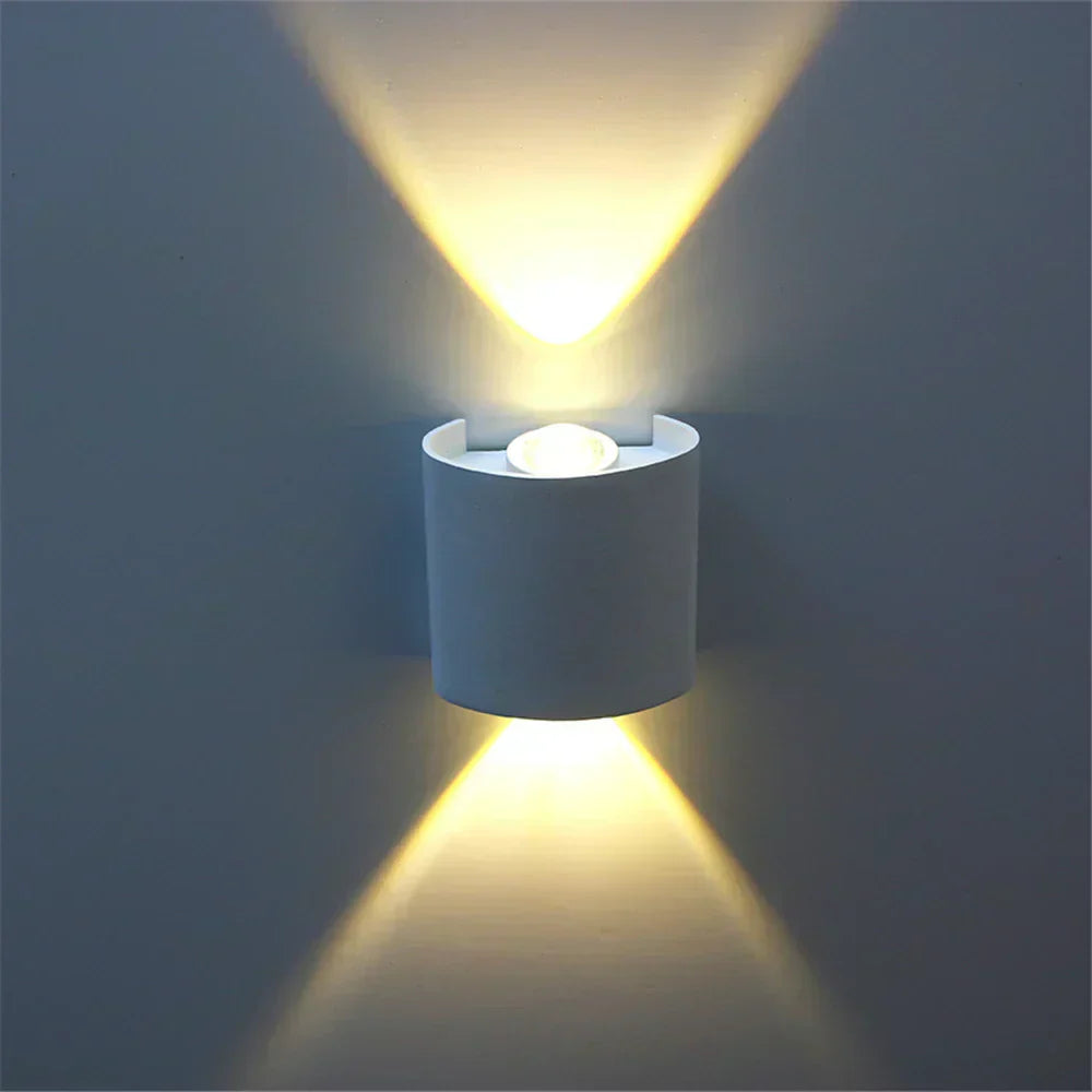 Modern LED Outdoor Wall Lamp - Energy-Efficient & Weather-Resistant Exterior Wall Light