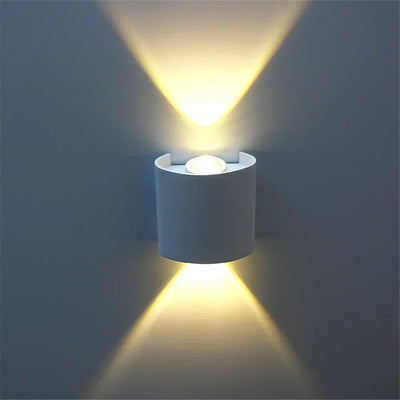 Modern LED Outdoor Wall Lamp - Energy-Efficient & Weather-Resistant Exterior Wall Light