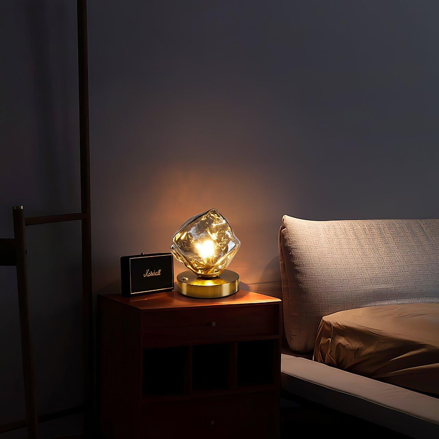 FrostLume – Refined Motion-Sensor Table Lamp