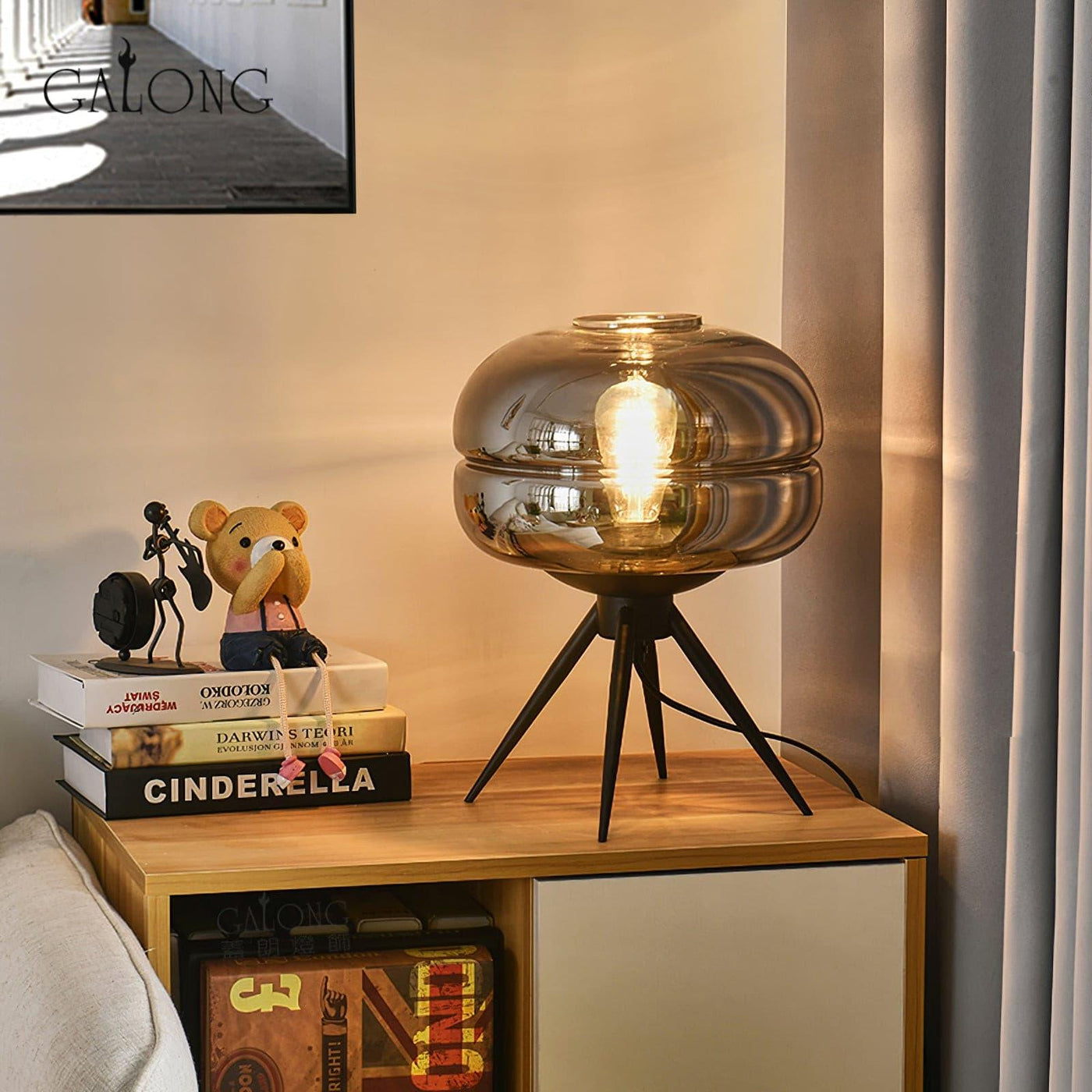 GlowJar - LED Table Lamp with Glass Housing and Warm Glow