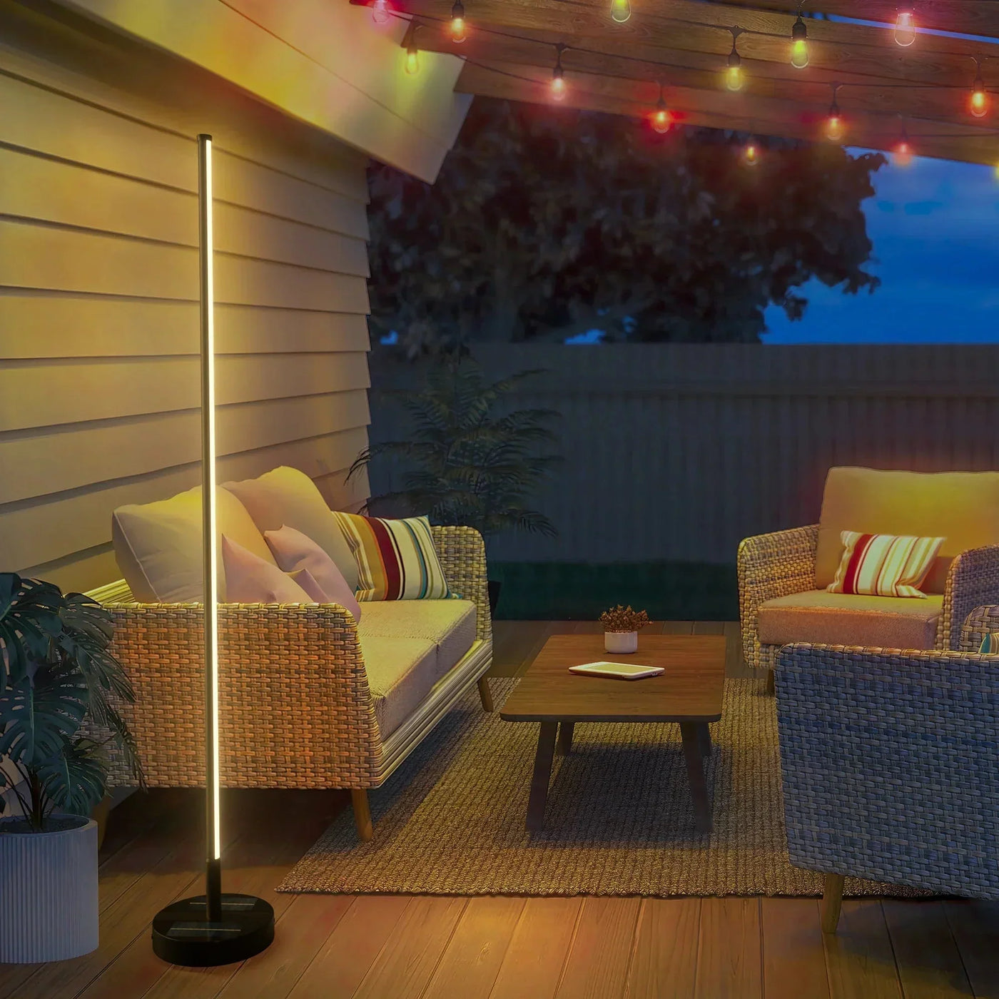 Modern Outdoor Solar Lights - Stylish Solar-Powered Garden Lamp with Wireless Charging