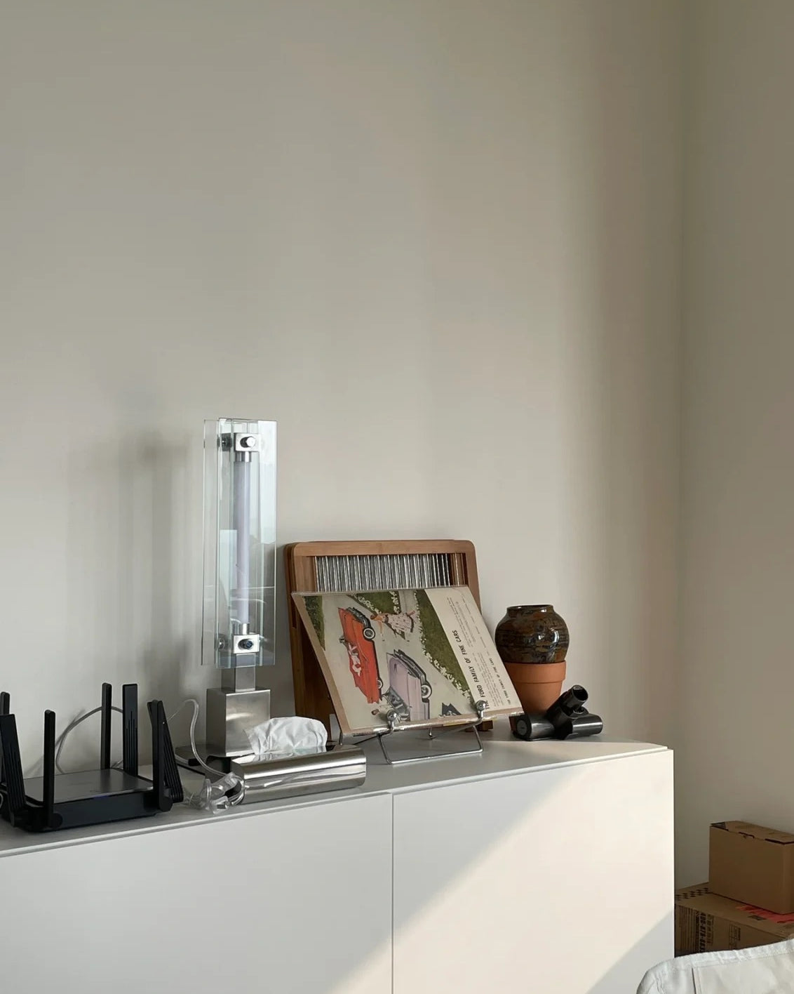 RefinedLume - Stylish Table Lamp with Subtle Glow