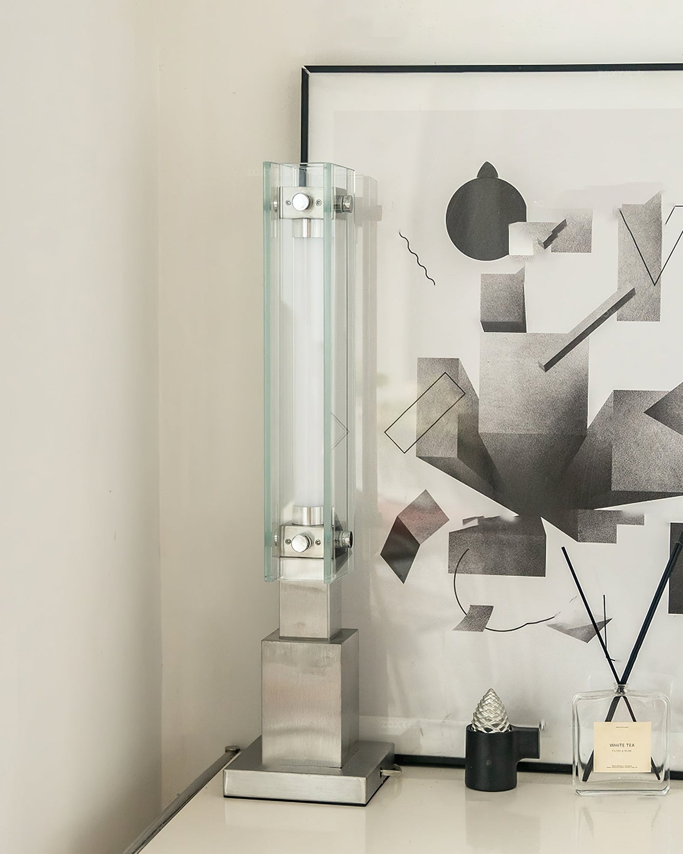 RefinedLume - Stylish Table Lamp with Subtle Glow