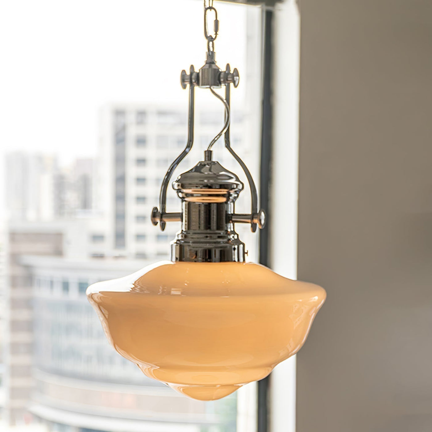 ClassicaBeam - Timeless School Lamp