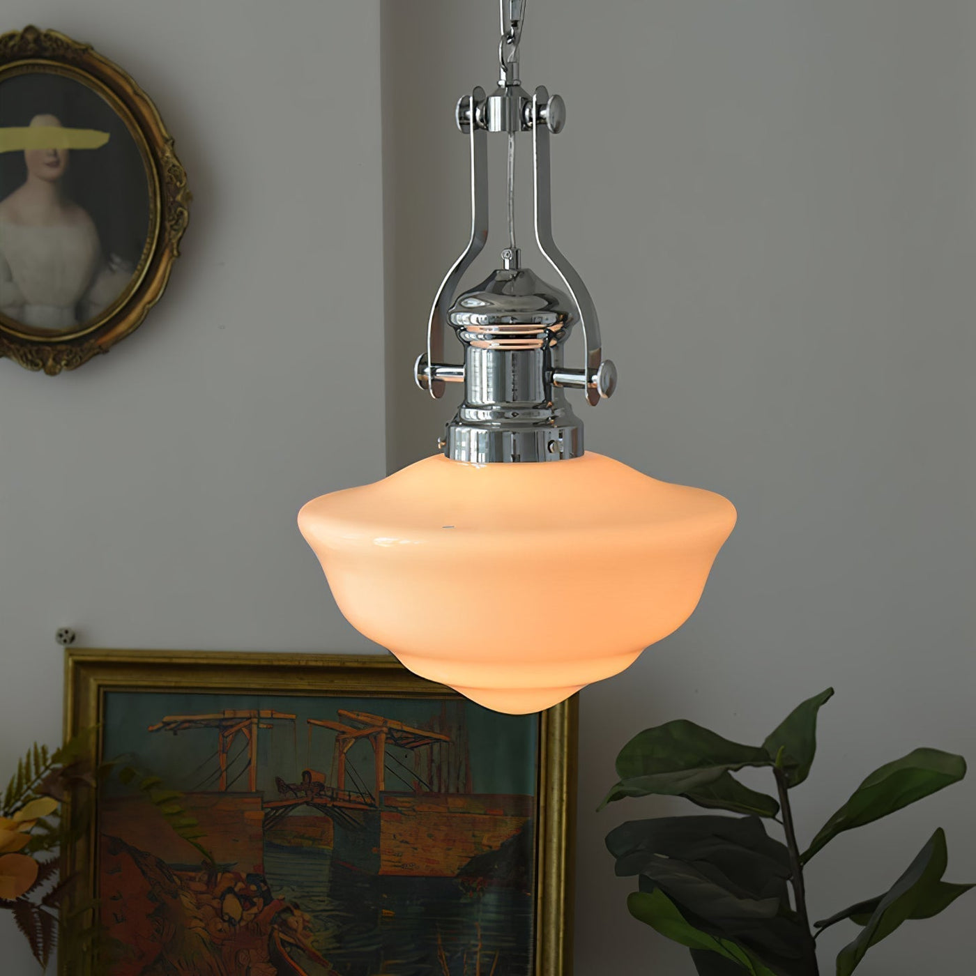 ClassicaBeam - Timeless School Lamp