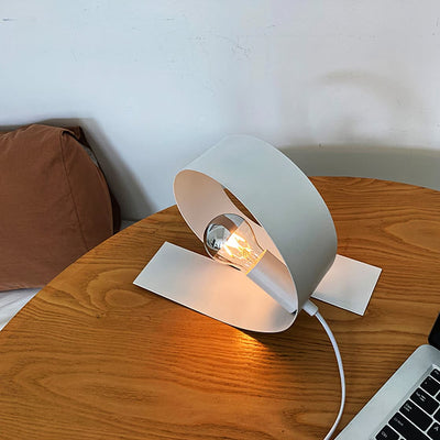 FormAura - Table Lamp