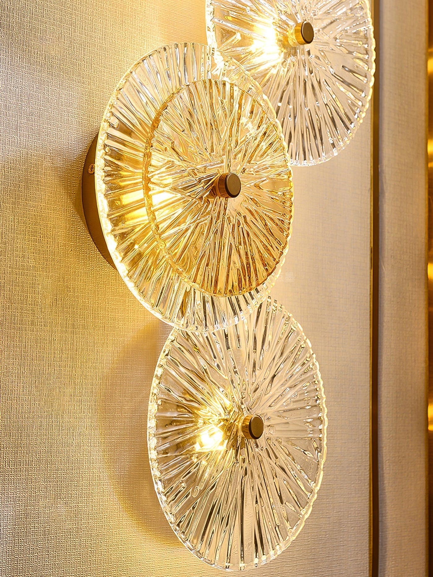 LotusGlow – Modern Lotus Flower Wall Light for Serenity