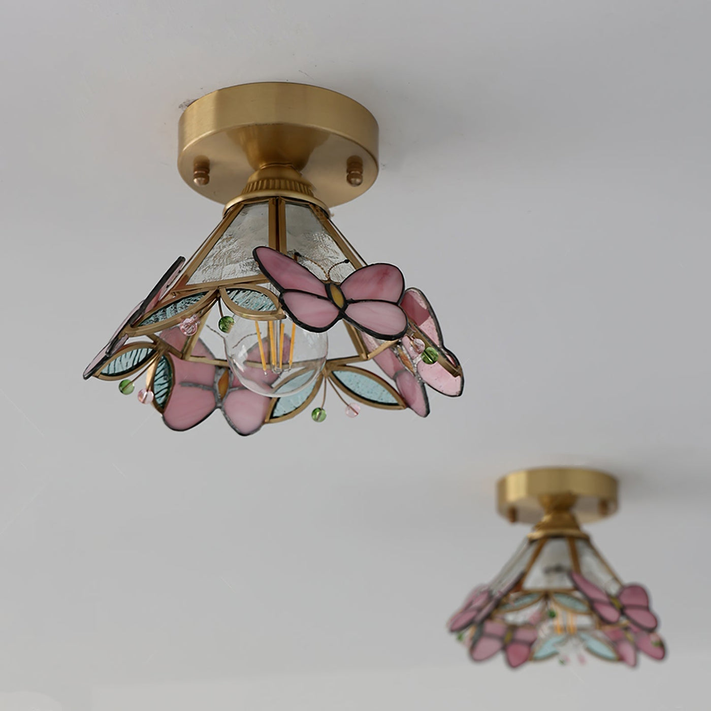 LullaAura - Sophisticated Ceiling Lamp