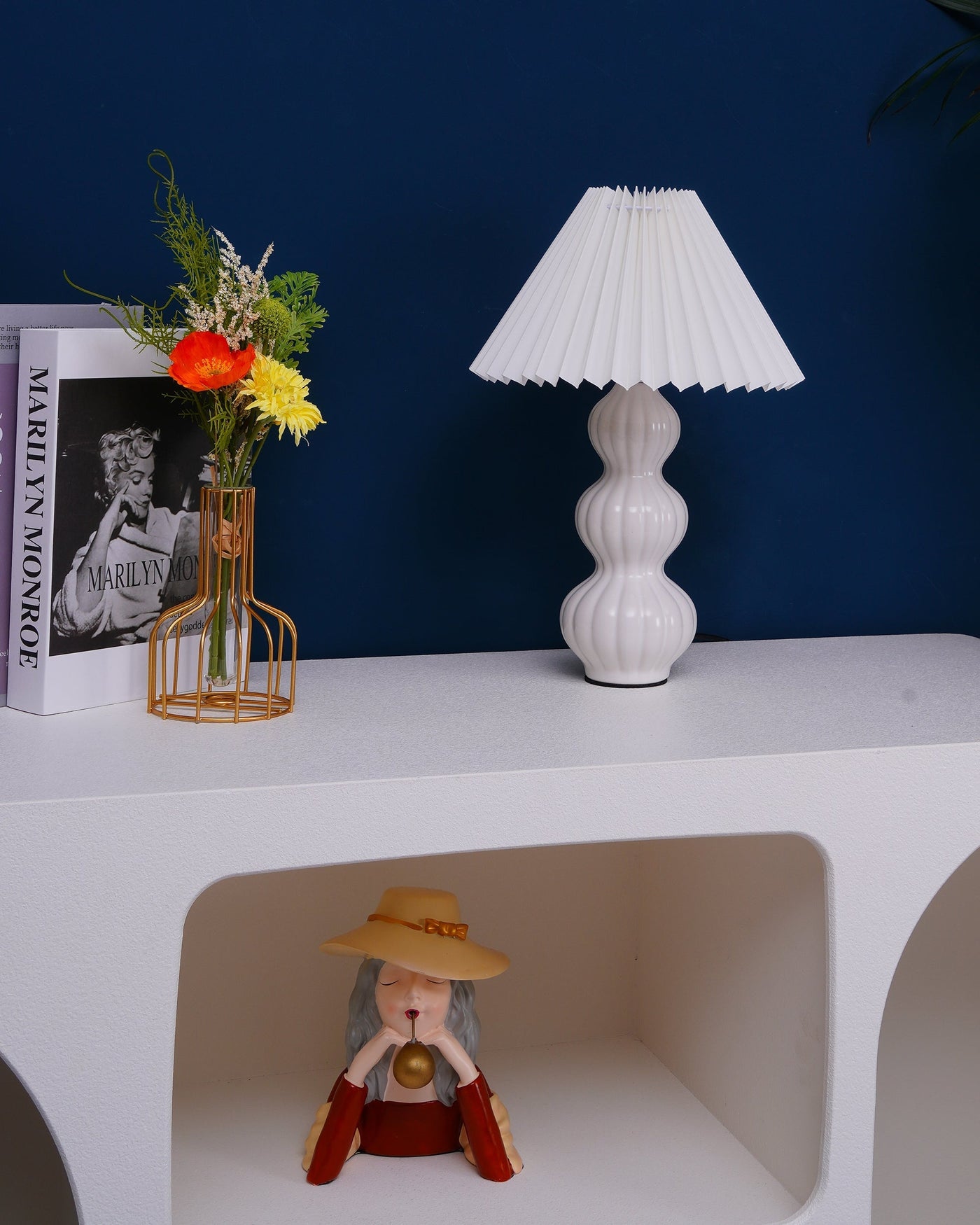 LunaRadiance - Table Lamp with Pleated Aesthetic and Cozy Glow