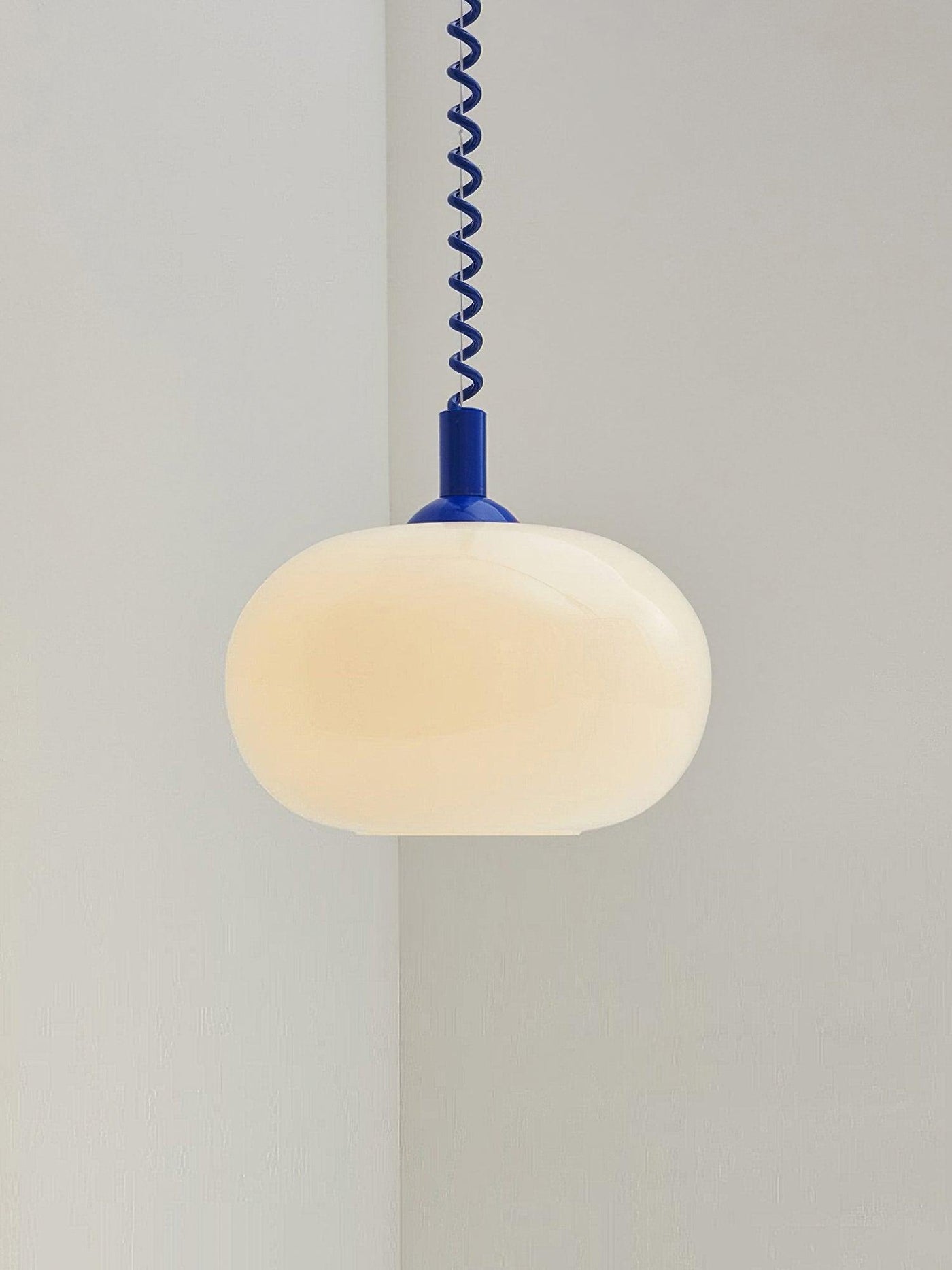 PastryGlow - Whimsical Light for Cozy Interiors