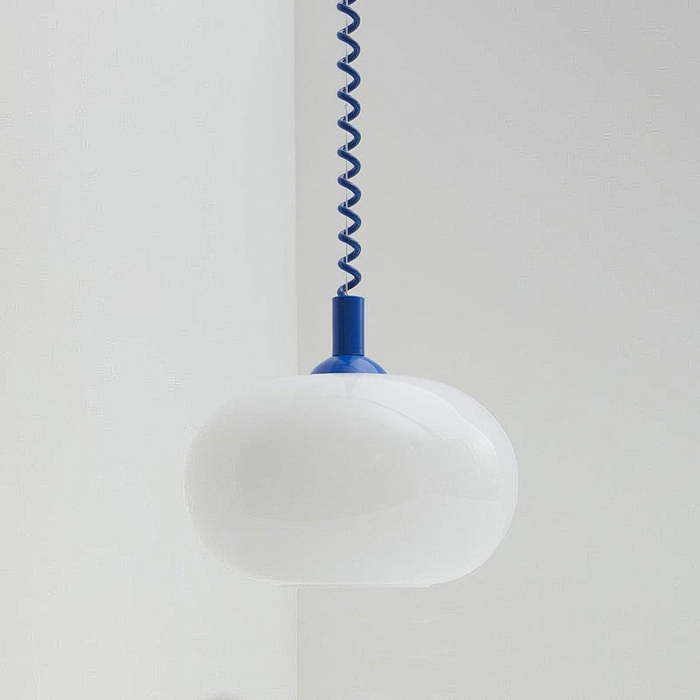 PastryGlow - Whimsical Light for Cozy Interiors