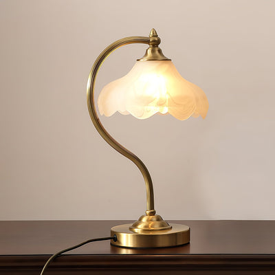 FloraLuxe - Sophisticated Table Light
