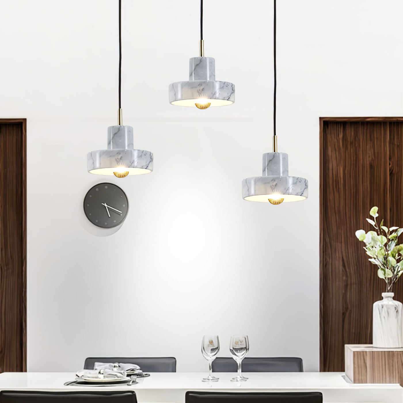 GlamMarble – Elegant Stone Pendant Lamp