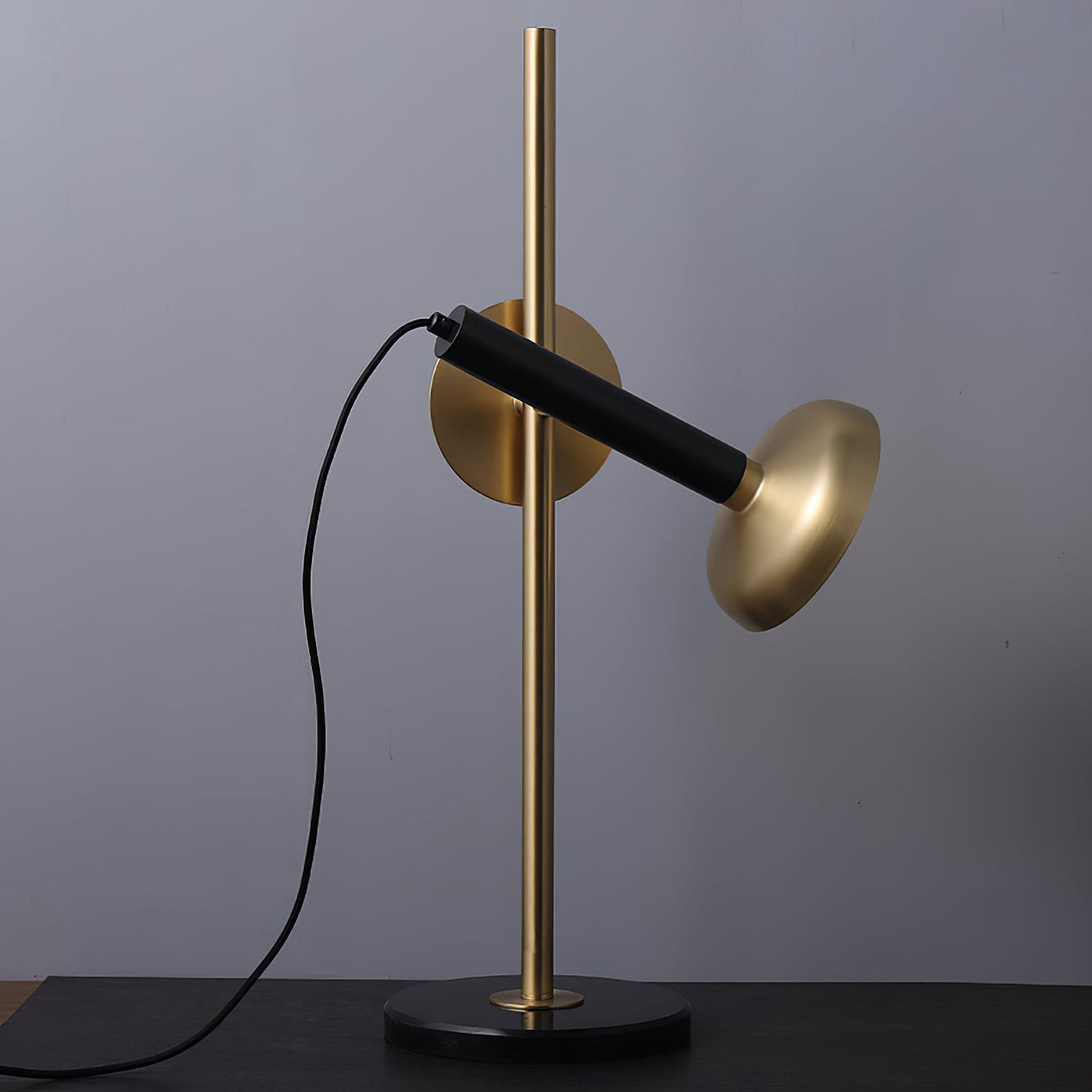 GlowPulse - LED Table Lamp