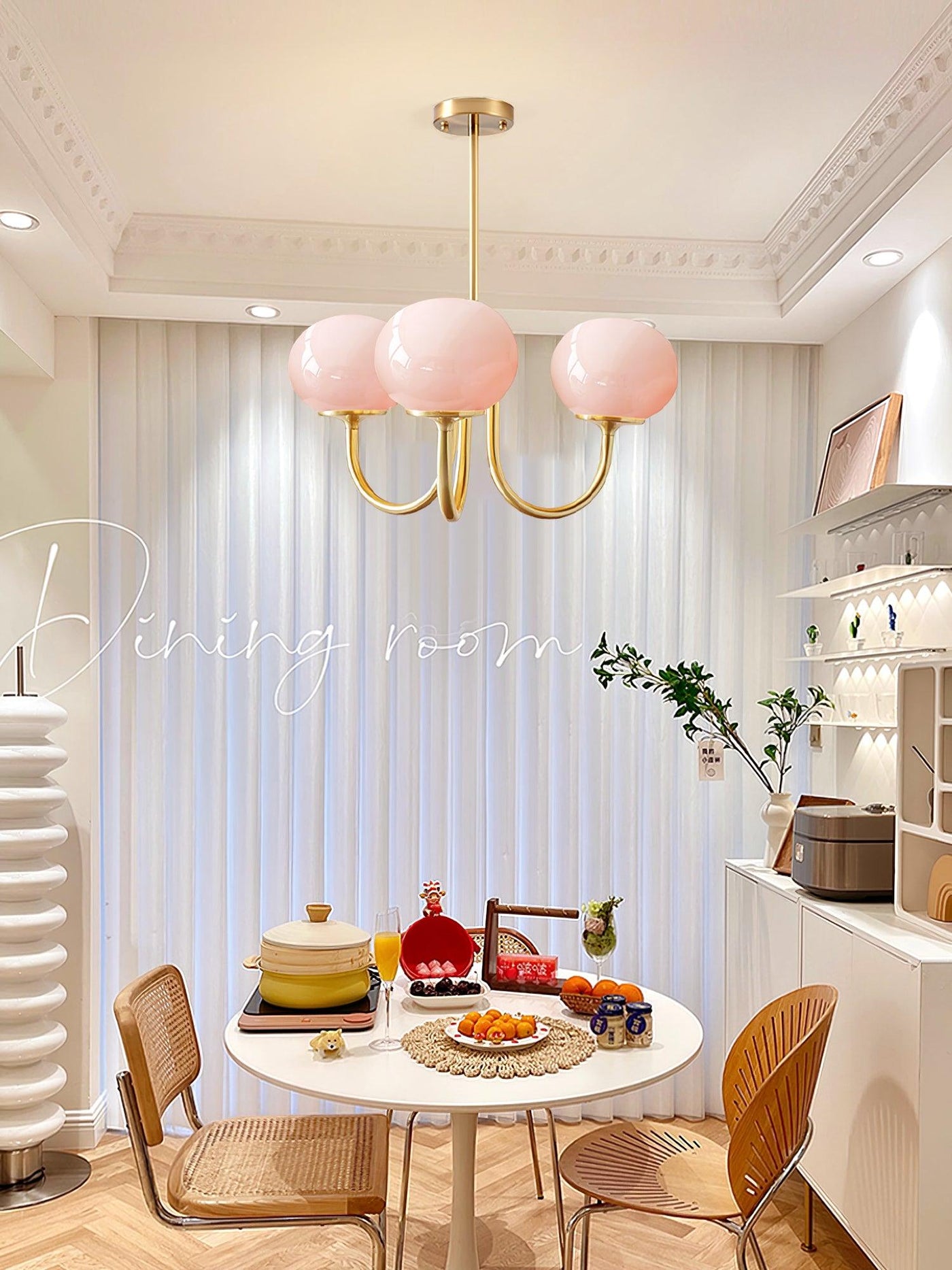 FluffyGleam – Marshmallow Chandelier Design