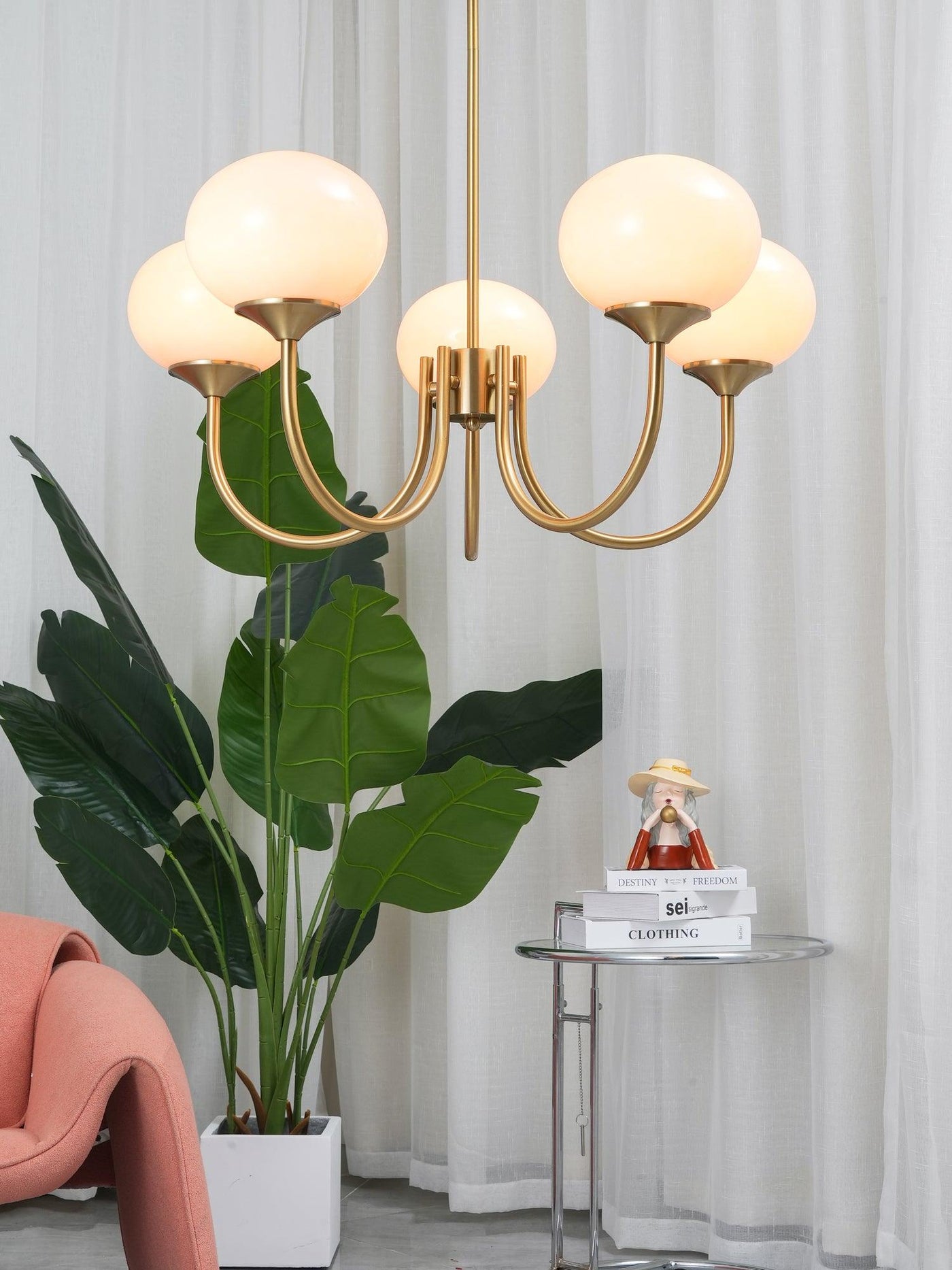 FluffyGleam – Marshmallow Chandelier Design