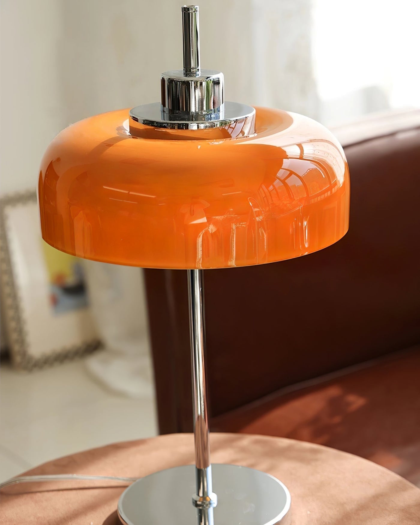 AuraBeam – Modern LED Desk Lamp with Retro Vibes