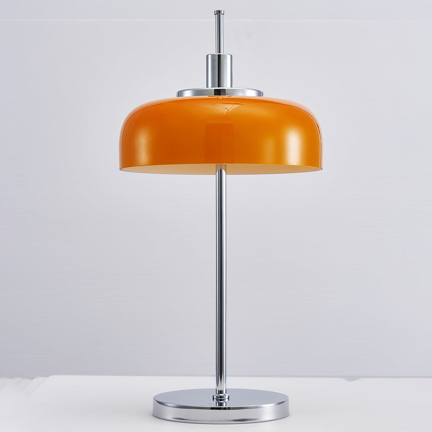 AuraBeam – Modern LED Desk Lamp with Retro Vibes