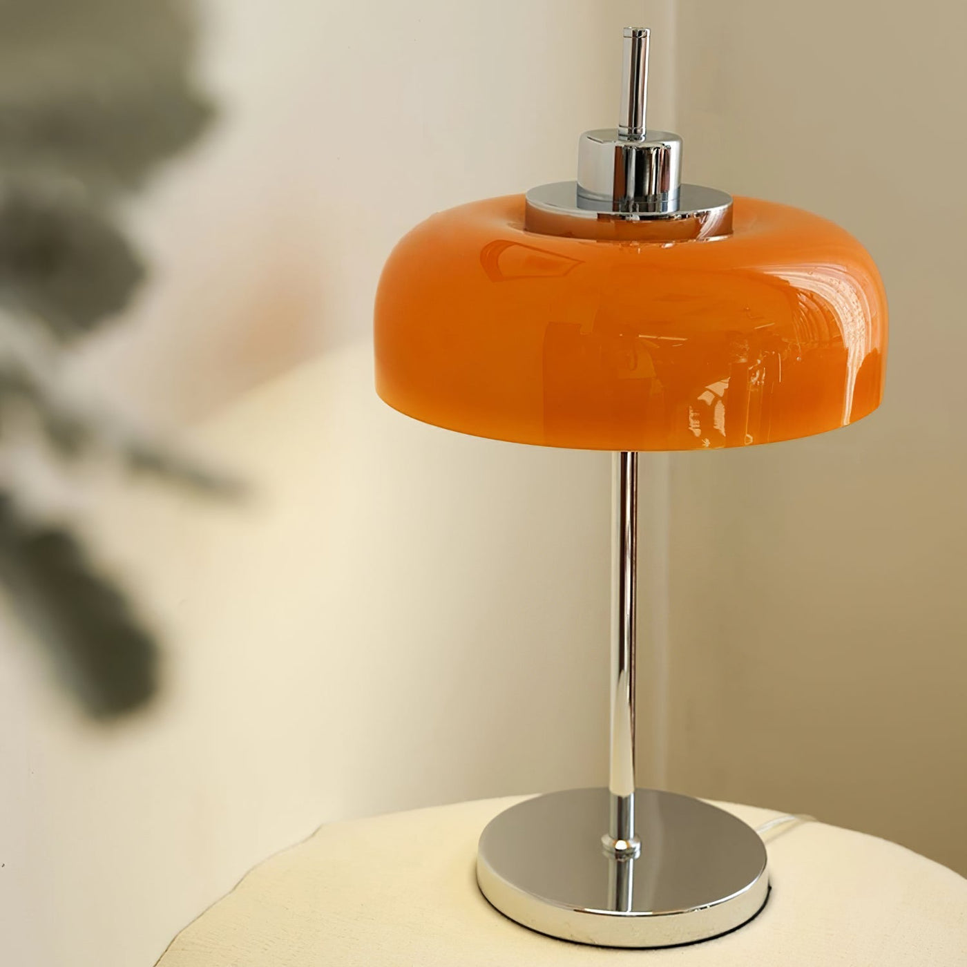 AuraBeam – Modern LED Desk Lamp with Retro Vibes