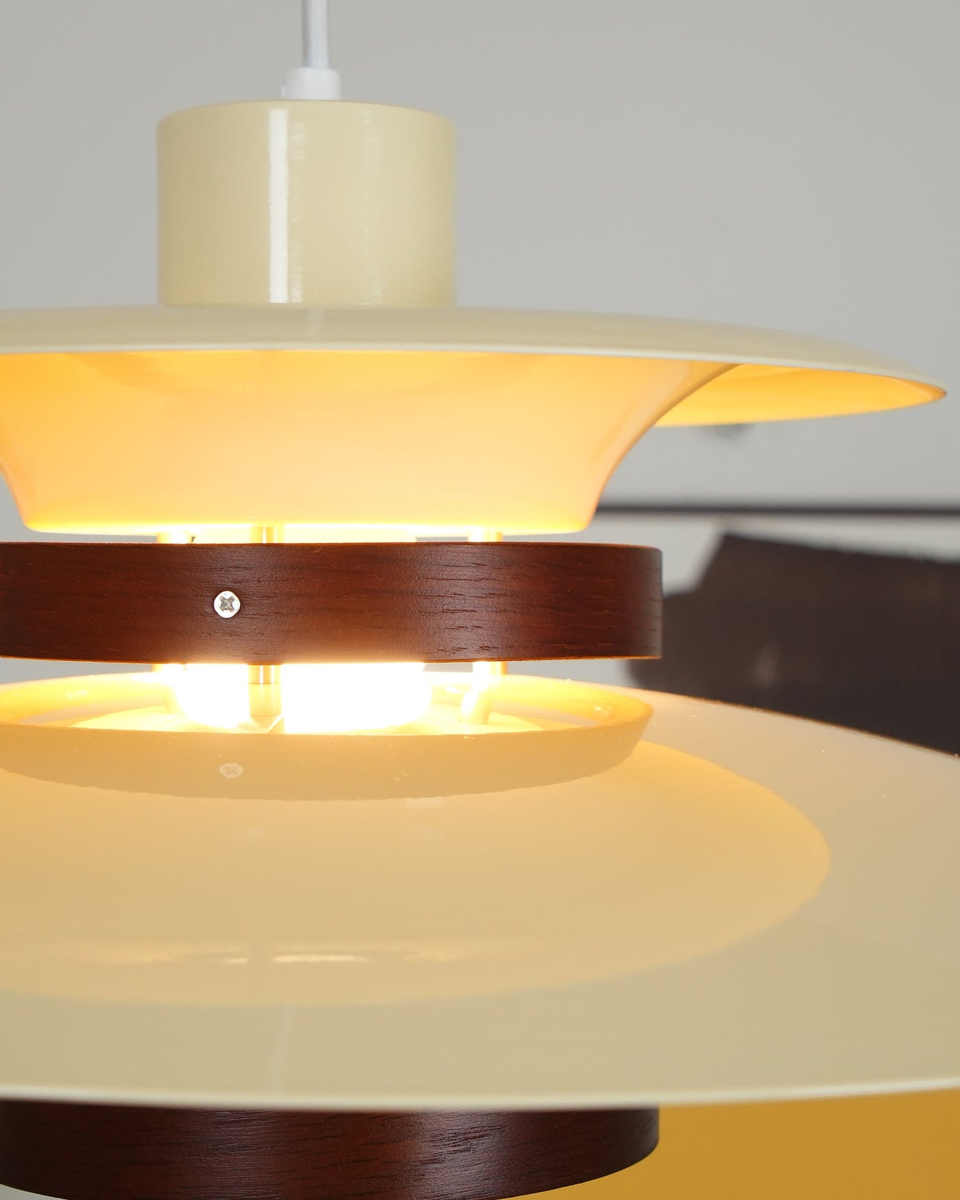 GraceCord - Stylish Suspended Lamp