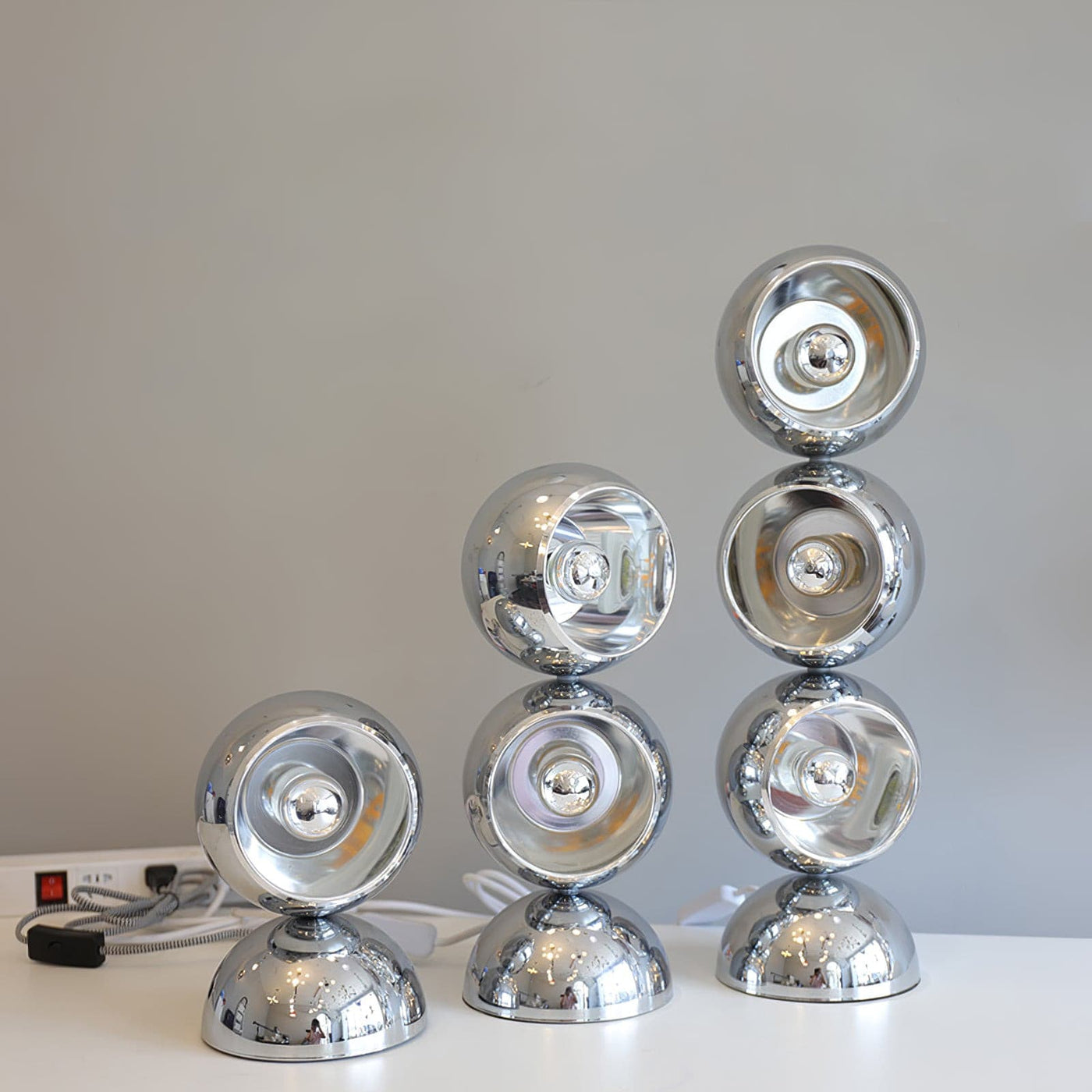 LuxeCharm - Table Lamp with Mickey Style and Cozy Light Diffusion