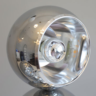 LuxeCharm - Table Lamp with Mickey Style and Cozy Light Diffusion