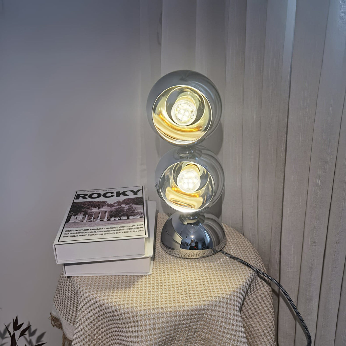 LuxeCharm - Table Lamp with Mickey Style and Cozy Light Diffusion