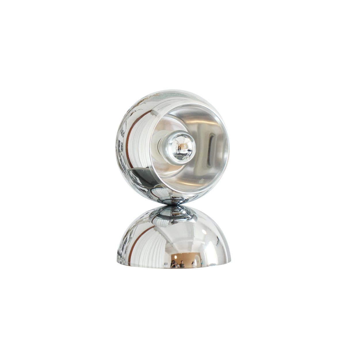 LuxeCharm - Table Lamp with Mickey Style and Cozy Light Diffusion