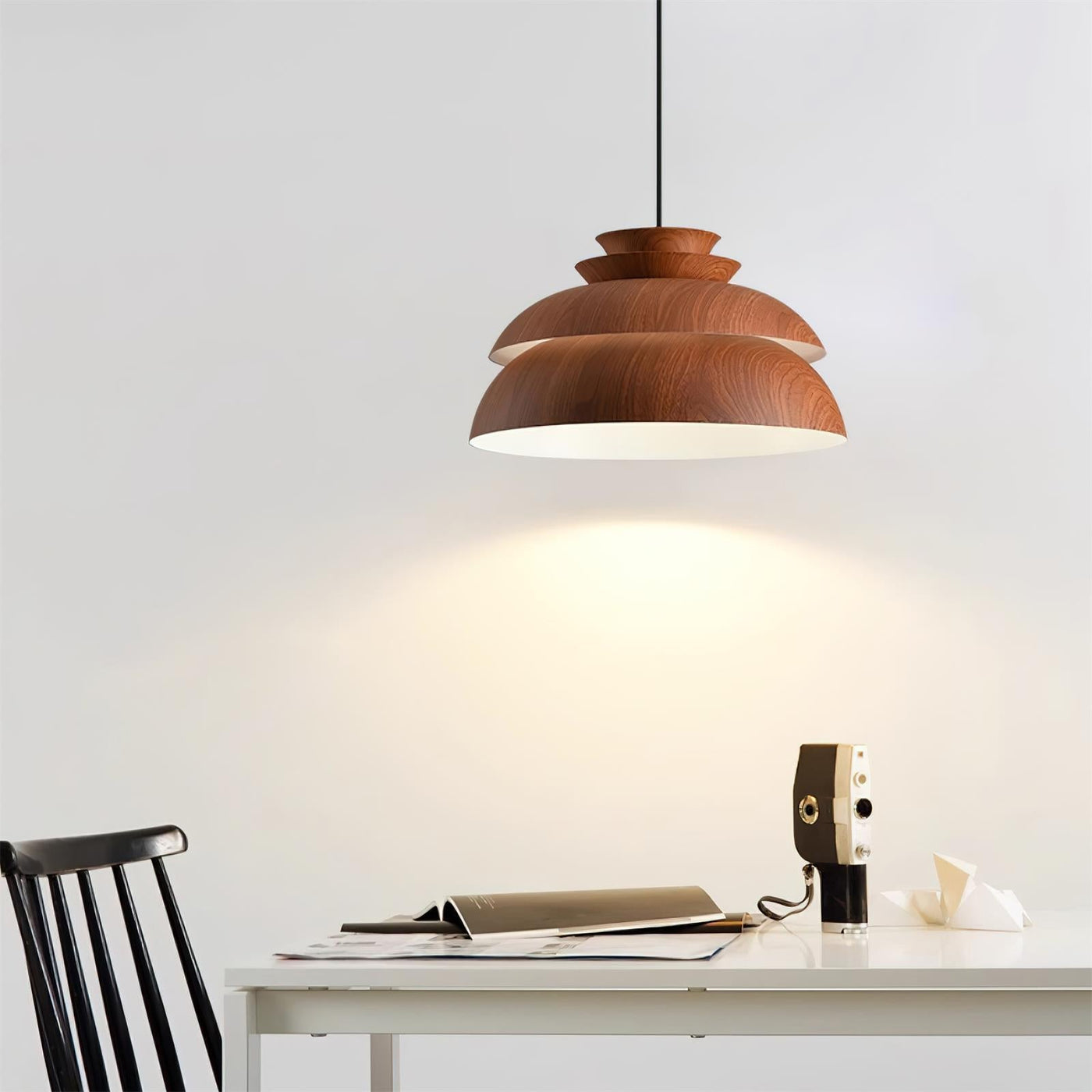 GlowLeaf - Vibrant Hanging Light