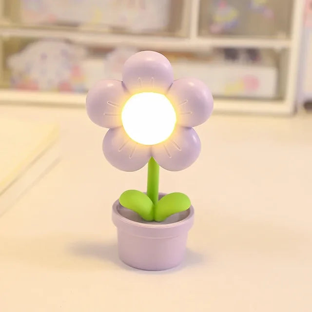 BloomLite - Petite Flower Table Lamp