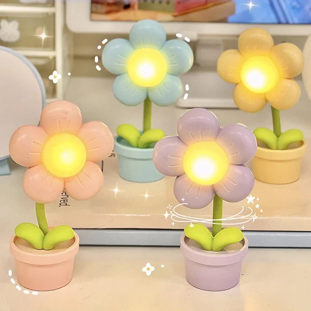 BloomLite - Petite Flower Table Lamp