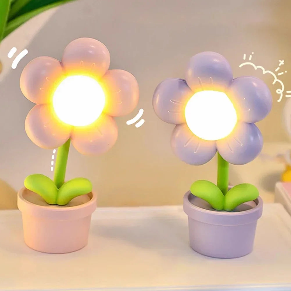 BloomLite - Petite Flower Table Lamp
