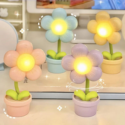 BloomLite - Petite Flower Table Lamp