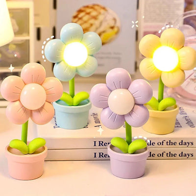 BloomLite - Petite Flower Table Lamp