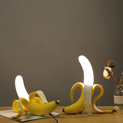 BananaBeam – Modern Banana Light Fixture