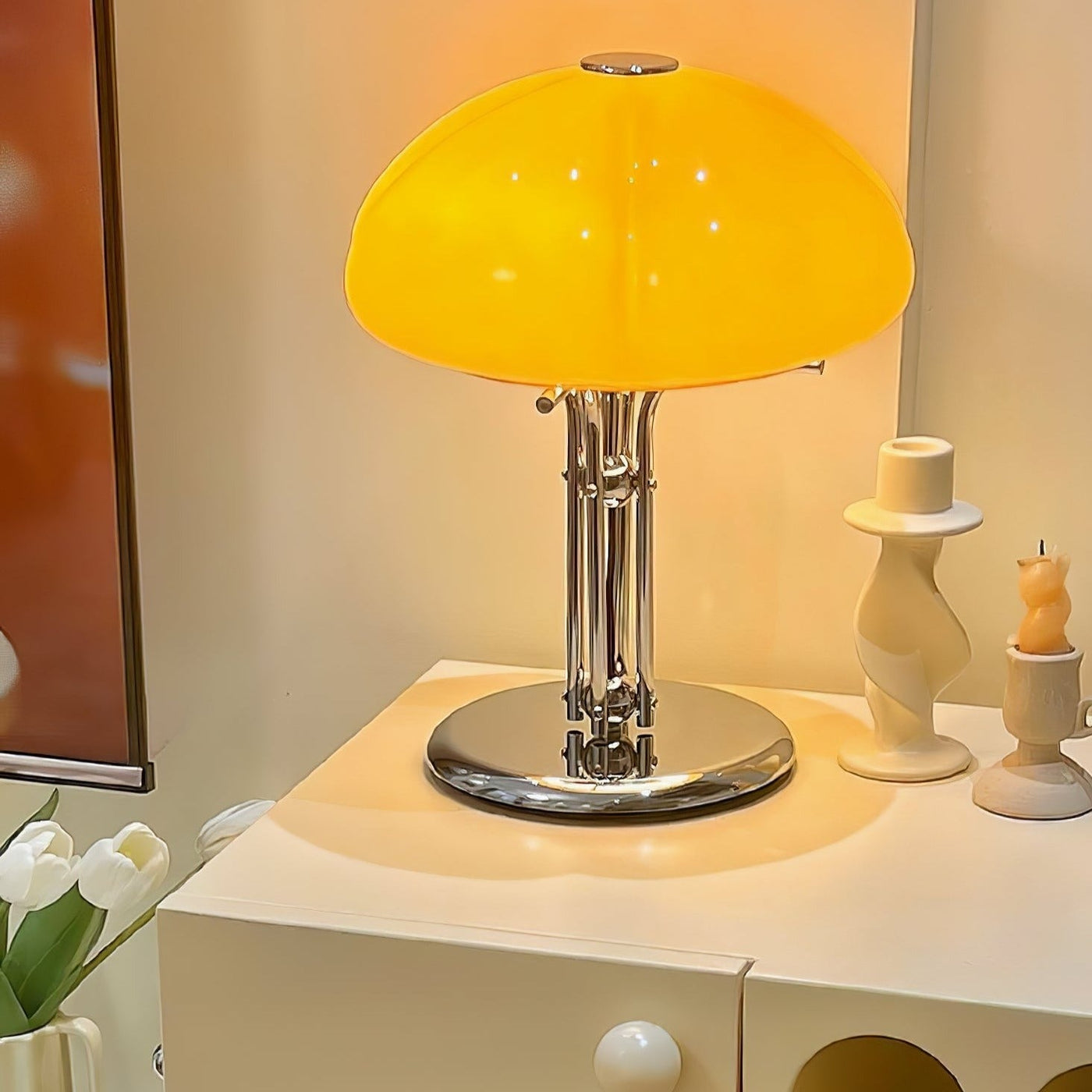 GlowMushroom - Bauhaus-Inspired Table Light