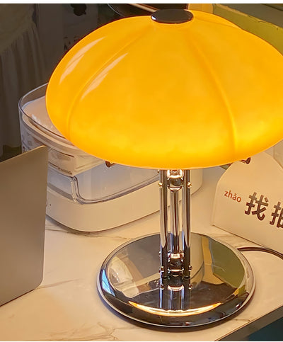 GlowMushroom - Bauhaus-Inspired Table Light