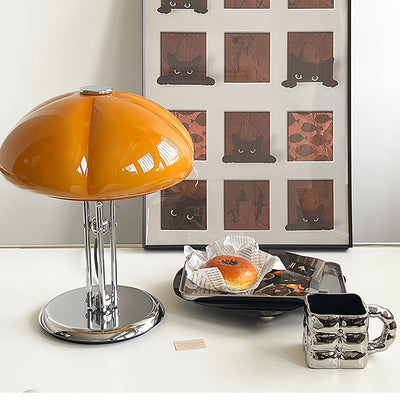 GlowMushroom - Bauhaus-Inspired Table Light