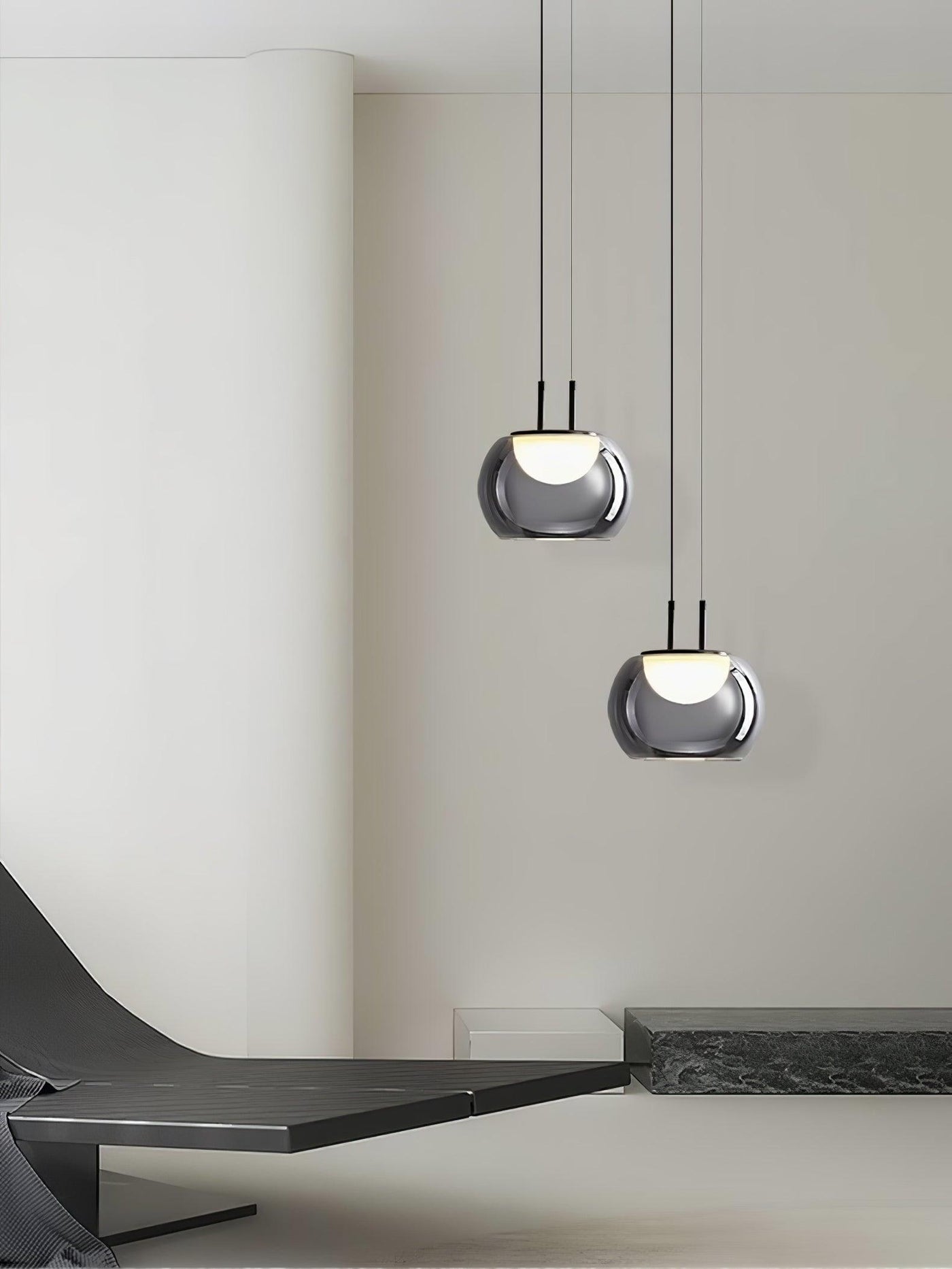 MystiqueLuxe - Elegant Halo Light