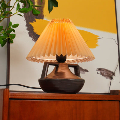 GentleNavia - Table Lamp with Elegant Pleated Shade and Soft Glow