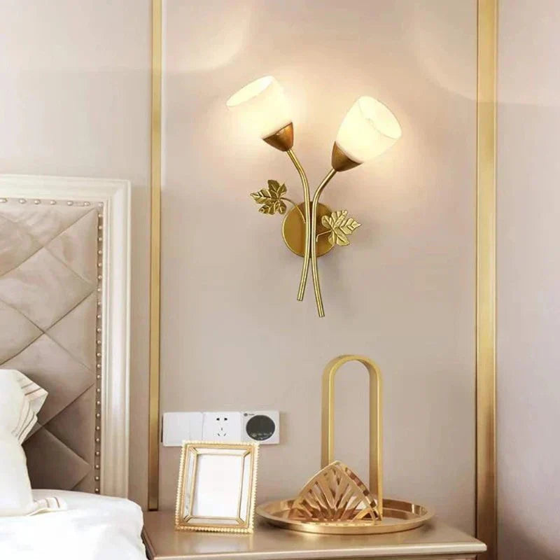 LuxeLine – Contemporary Wall Light
