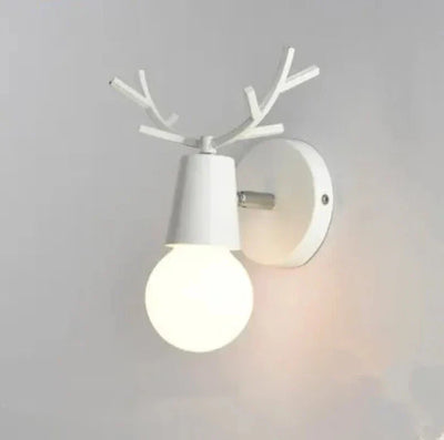 BrightStag - Elegant Antler-Themed Wall Light