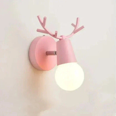 BrightStag - Elegant Antler-Themed Wall Light