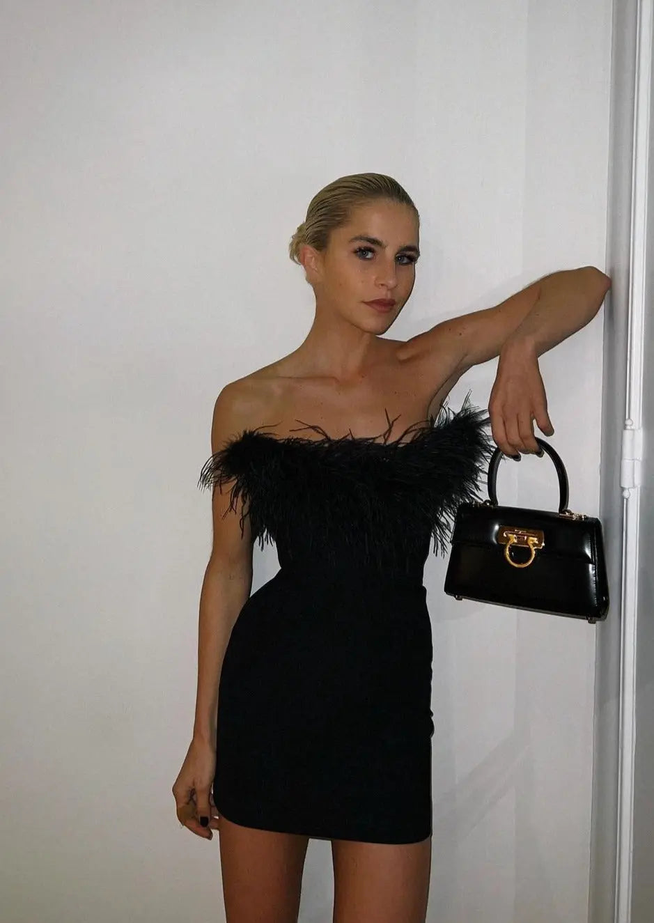 Onyx Black Mini Dress with Fitted Silhouette and Premium Fabric for Elegant Occasions